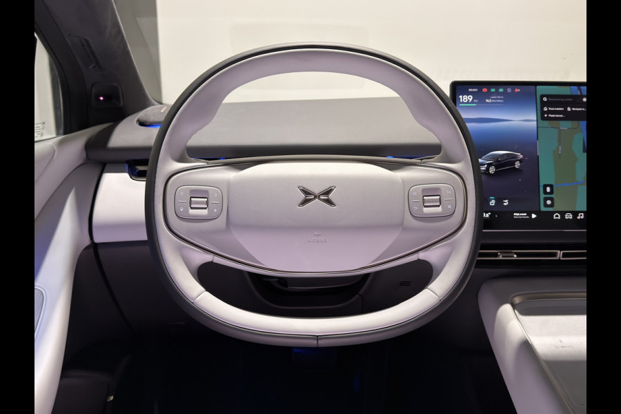 XPeng P7+ RWD Long Range 74.9 kWh | Luxe wit leder interieur | Stoelen verwarmd geventileerd & massage functie