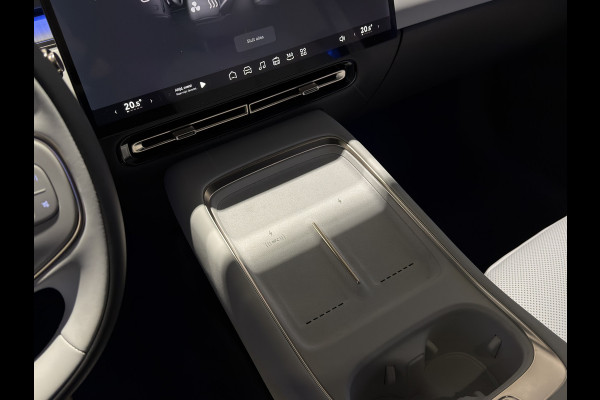 XPeng P7+ RWD Long Range 74.9 kWh | Luxe wit leder interieur | Stoelen verwarmd geventileerd & massage functie