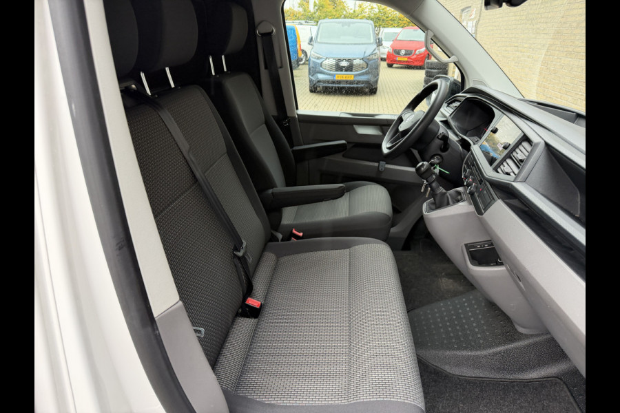Volkswagen Transporter 2.0 TDI 110PK Euro 6 L2H1 Apple CarPlay/Cruise control