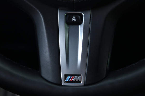 BMW X4 XDrive20i M Sport / PANO / MEMORY / HUD / 360 / ACC / HK / KEYLESS / 20'