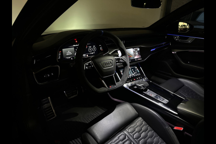 Audi RS6 Avant TFSI quattro Pano|Keramisch|Trekhaak|B&O|Softclose
