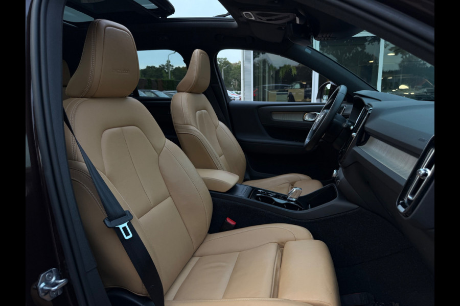 Volvo XC40 2.0 T4 Inscription / Trekhaak / Panoramadak / Camera / Leder / 18'' / Elektr. Stoelen / CarPlay / Stoelverwarming / Dodehoek / ACC