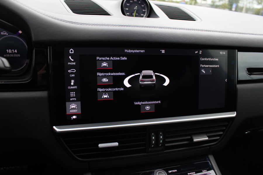 Porsche Cayenne 3.0 E-Hybrid / Panoramadak / 360Camera / Achterasbesturing / Luchtvering / Softclose / Sportchrono / 21'' / Keyless / Stoelventilatie+Verwarming / Bose / DAB / Cruise Control