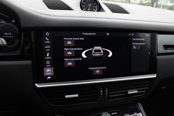 Porsche Cayenne 3.0 E-Hybrid / Panoramadak / 360Camera / Achterasbesturing / Luchtvering / Softclose / Sportchrono / 21'' / Keyless / Stoelventilatie+Verwarming / Bose / DAB / Cruise Control