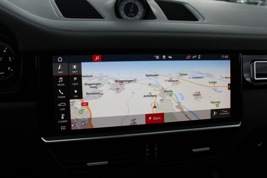 Porsche Cayenne Coupé 3.0 E-Hybrid / Trekhaak / Panoramadak / 360Camera / Head-up / Burmester / Softclose / Keyless / 21'' / Luchtvering / Nachtzicht / Carbon intr. / Sportdesign+Chrono / Stoelventilatie+Verwarming / Dodehoek