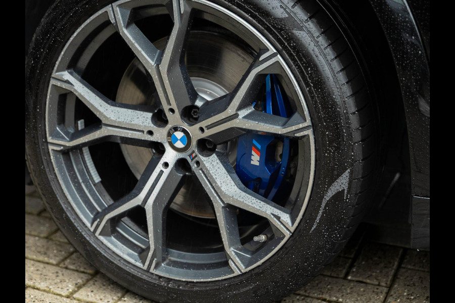 BMW X5 xDrive50e | M-Sport Pro | Trekhaak | Comfort access | Iconic glow | Panorama dak | Harman/Kardon