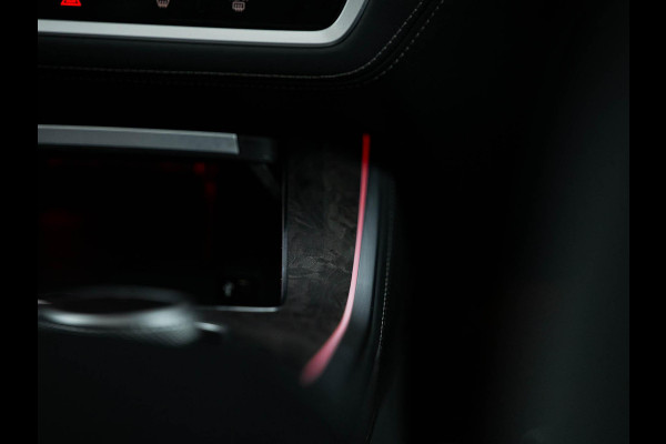 BMW X5 xDrive50e | M-Sport Pro | Trekhaak | Comfort access | Iconic glow | Panorama dak | Harman/Kardon