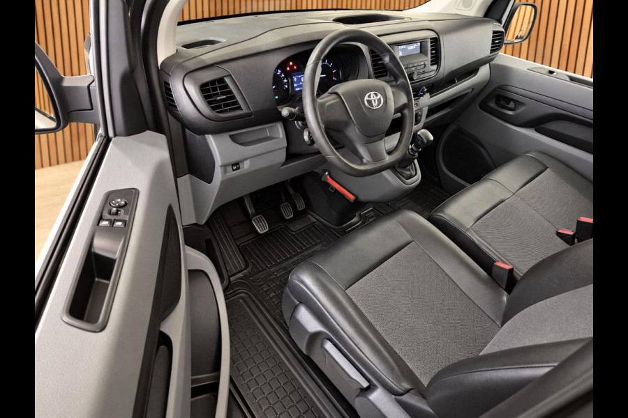 Toyota ProAce Worker 2.0 D L3H1 Long | Cruise control | Imperiaal | Airco | 3-Zitter | Multimedia | Orig. NL Auto | Nieuwe APK | Euro 6