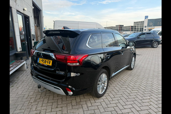 Mitsubishi Outlander 2.4 PHEV S-Edition 2019 Zwart 224pk