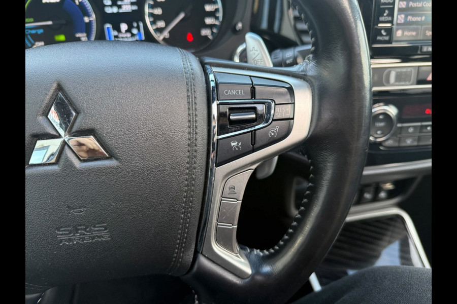 Mitsubishi Outlander 2.4 PHEV S-Edition 2019 Zwart 224pk