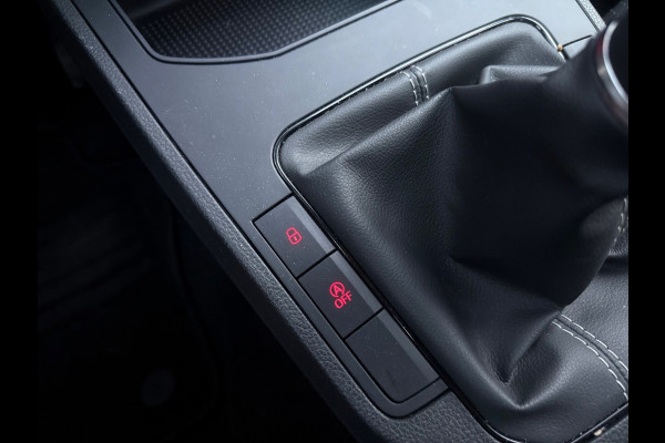 Seat Ibiza 1.0 Benzine Style 80pk 2023 Zwart CarPlay Led