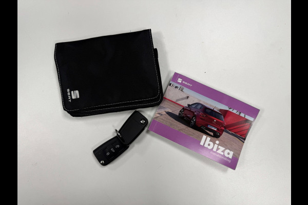 Seat Ibiza 1.0 Benzine Style 80pk 2023 Zwart CarPlay Led