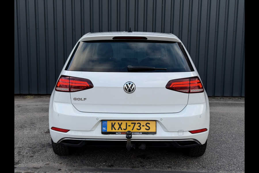 Volkswagen Golf 1.0 TSI 86pk Trendline 2019 Wit Trekhaak Led