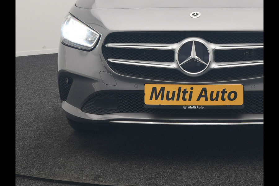Mercedes-Benz B-Klasse 250 e Business Line PHEV 218pk Dealer O.H. | SOH 95% | Stoelverwarming | Apple Carplay | Cruise Control | Widescreen Navi | Draadloze Telefoonlader | Park Assist | Lane Assist | DAB | LED Koplampen | Plug In Hybrid |