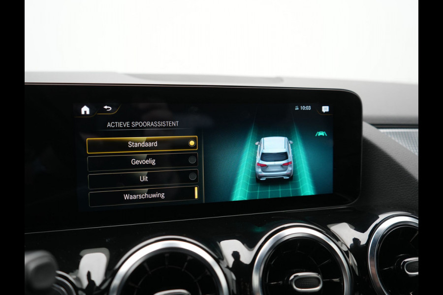 Mercedes-Benz B-Klasse 250 e Business Line PHEV 218pk Dealer O.H. | SOH 95% | Stoelverwarming | Apple Carplay | Cruise Control | Widescreen Navi | Draadloze Telefoonlader | Park Assist | Lane Assist | DAB | LED Koplampen | Plug In Hybrid |