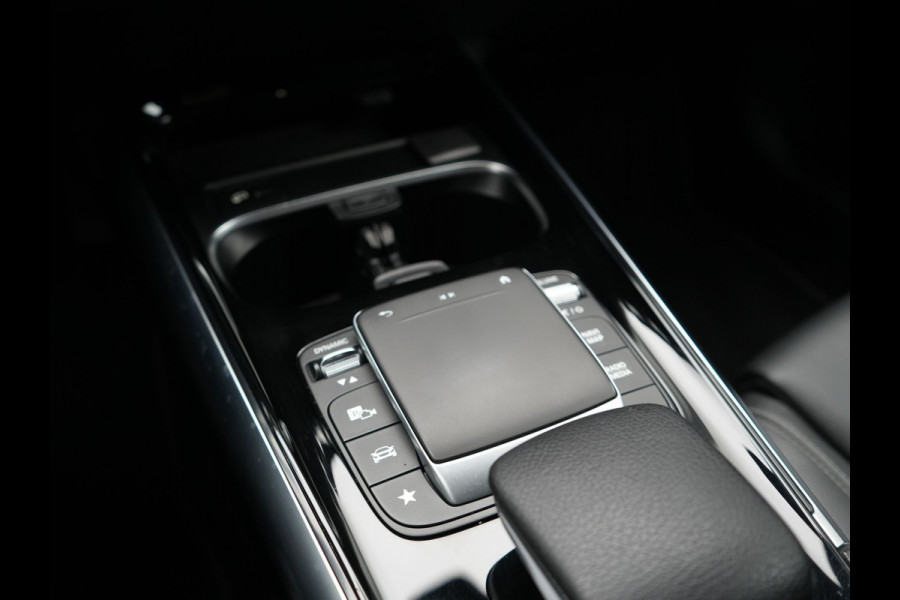 Mercedes-Benz B-Klasse 250 e Business Line PHEV 218pk Dealer O.H. | SOH 95% | Stoelverwarming | Apple Carplay | Cruise Control | Widescreen Navi | Draadloze Telefoonlader | Park Assist | Lane Assist | DAB | LED Koplampen | Plug In Hybrid |