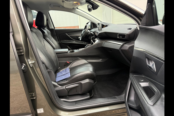 Peugeot 3008 1.2i TURBO 2019 131PK! ALLURE PACK EXE AUTOMAAT LEDER CARPLAY