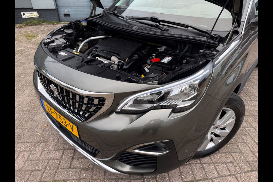 Peugeot 3008 1.2i TURBO 2019 131PK! ALLURE PACK EXE AUTOMAAT LEDER CARPLAY