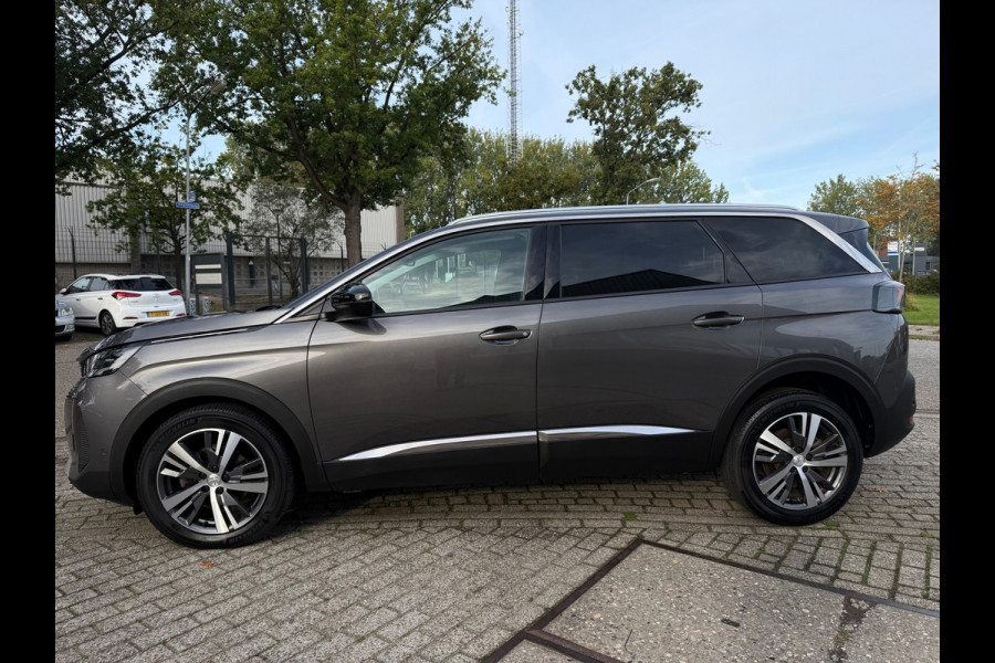 Peugeot 5008 1.2 16V 131PK 2022 ALLURE PACK 7-PERSOONS CARPLAY NAP LUXE