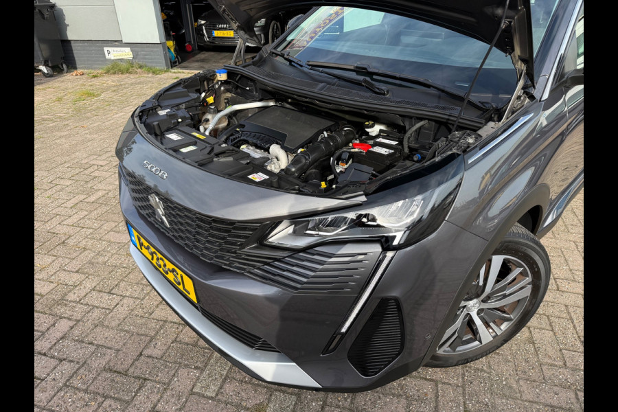 Peugeot 5008 1.2 16V 131PK 2022 ALLURE PACK 7-PERSOONS CARPLAY NAP LUXE