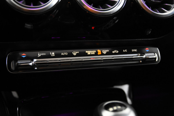 Mercedes-Benz CLA-Klasse SB 180 *1ste Eigenaar*Leer*Panoramadak