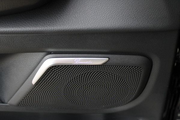 Mercedes-Benz V-Klasse 300d / XXL / AMG / DC / 4-Matic / Elec Stoelen / Stoel ventilatie / Burmester / NIEUWSTAAT