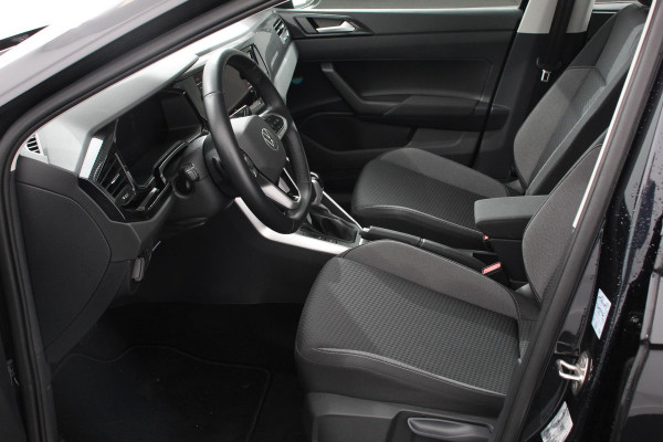 Volkswagen Taigo 1.0 TSI 110pk Automaat Life Navigatie Apple Carplay/Android Auto Wireless Adaptive Cruise Control Parkeersensoren Camera Blind Spot Assist Park Assist Afneembare trekhaak Stoelverwarming Virtual Cockpit Ledverlichting Climatronic