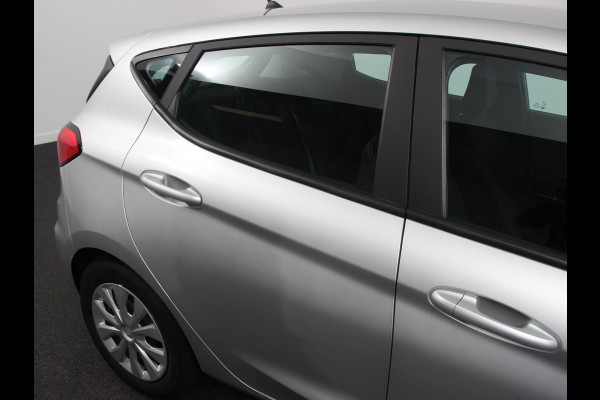 Ford Fiesta 1.0 EcoBoost Connected Navigatie Apple Carplay/Android Auto Parkeersensor achter Cruise Control Airco Led