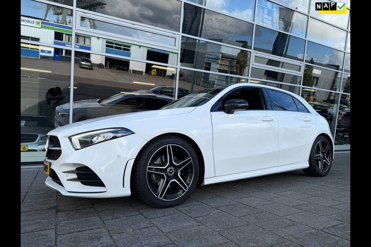 Mercedes-Benz A-Klasse 180 Business Solution AMG