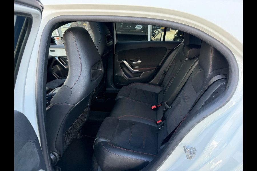 Mercedes-Benz A-Klasse 180 Business Solution AMG