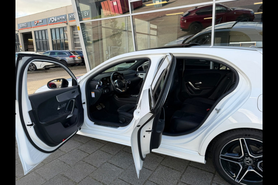 Mercedes-Benz A-Klasse 180 Business Solution AMG