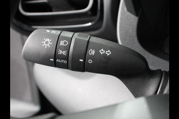 Mazda 2 Hybrid 1.5 Automaat Prime-line Airco Adaptieve cruise control Achteruitrijcamera Lane assist Radio Navigatie Apple Carplay/Android auto