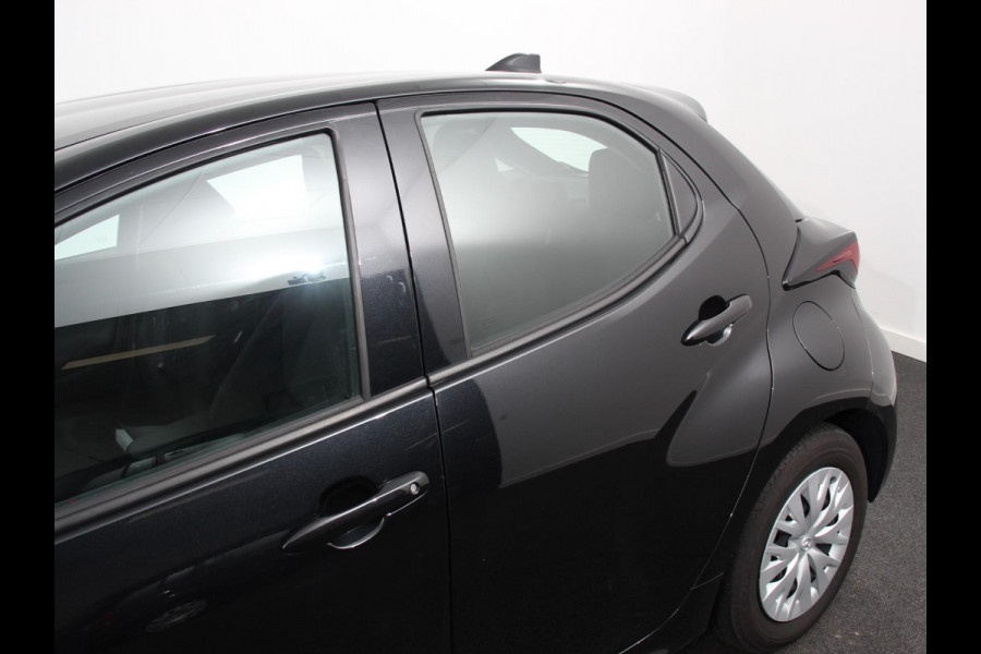 Mazda 2 Hybrid 1.5 Automaat Prime-line Airco Adaptieve cruise control Achteruitrijcamera Lane assist Radio Navigatie Apple Carplay/Android auto