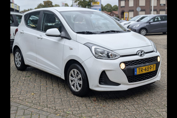 Hyundai i10 1.0i Comfort (NAVI) Rijklaarprijs / 12 mnd Bovag garantie