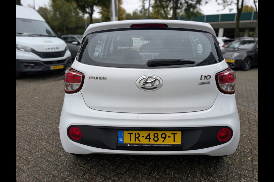 Hyundai i10 1.0i Comfort (NAVI) Rijklaarprijs / 12 mnd Bovag garantie