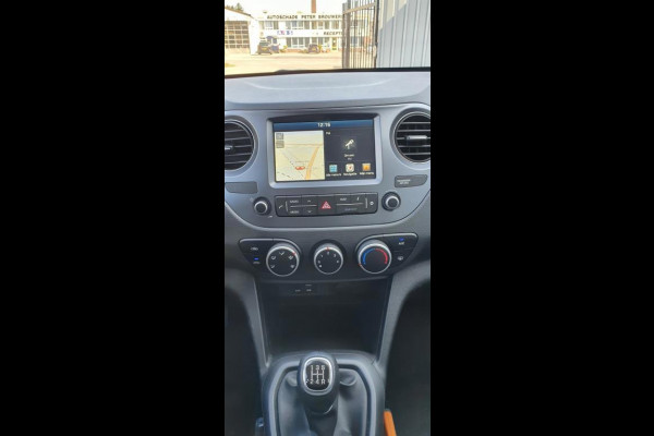 Hyundai i10 1.0i Comfort (NAVI) Rijklaarprijs / 12 mnd Bovag garantie