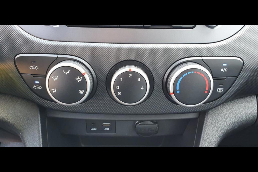 Hyundai i10 1.0i Comfort (NAVI) Rijklaarprijs / 12 mnd Bovag garantie