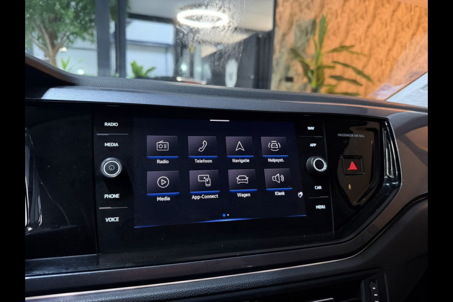 Volkswagen Polo 1.0 TSI Style DSG Garantie|IQLight|Sportvelgen|Leder|Virtual|ACC|Lane|Carplay Navi|Rijklaar