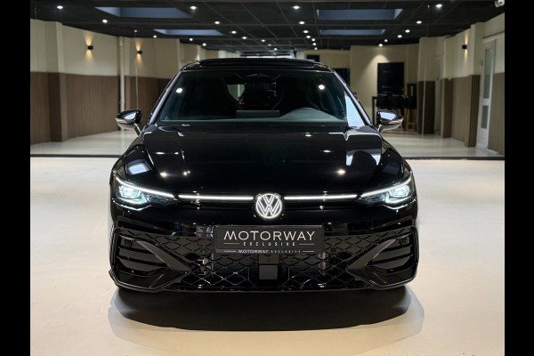 Volkswagen Golf 1.5 eTSI R-Line Edition|Pano|Matrix|Keyless|360|Sfeerverlichting|