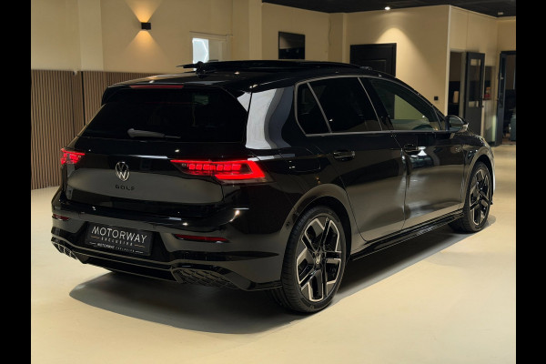 Volkswagen Golf 1.5 eTSI R-Line Edition|Pano|Matrix|Keyless|360|Sfeerverlichting|