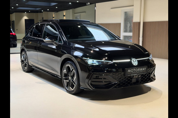 Volkswagen Golf 1.5 eTSI R-Line Edition|Pano|Matrix|Keyless|360|Sfeerverlichting|