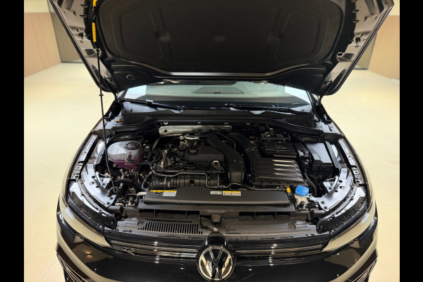 Volkswagen Golf 1.5 eTSI R-Line Edition|Pano|Matrix|Keyless|360|Sfeerverlichting|