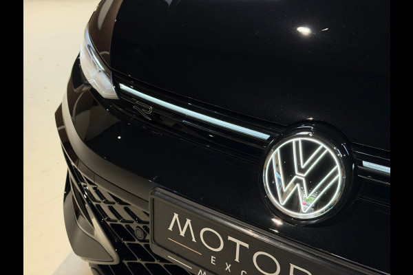 Volkswagen Golf 1.5 eTSI R-Line Edition|Pano|Matrix|Keyless|360|Sfeerverlichting|