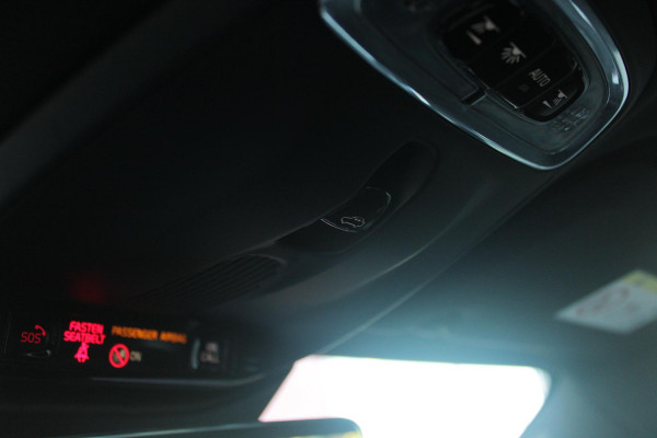 Volvo S60 2.0 B5 250PK AUTOMAAT R-DESIGN 20'' | PANORAMISCH SCHUIF/KANTELDAK | PREMIUM AUDIO BY HARMAN KARDON | 20" 5-TRIPPLE SPAAKS BLACK/DIAMAND CUT LICHTMETALEN VELGEN | BLINDSPOT INFOMATION SYSTEM (BLIS) | VERWARMDE VOORRUIT |VERWARMDE AQUABLADE RUITENWISSERBLADEN | PILOT ASSIST | APPLE CARPLAY / ANDROID AUTO | DODEHOEKDETECTIE |  ADAPTIEVE CRUISECONTROL | R-DESIGN BEKLEDING MET NAPPA LEDER I.C.M. OPEN GRID TEXTIEL | ELEKTRISCH VERSTELBARE CONTOUR STOELEN (SPORTSTOELEN) MET GEHEUGEN OP BEIDE VOORSTOELEN (POWERSEATS) |VERWARMDE VOORSTOELEN EN ACHTERBANK | VERWARMD STUURWIEL |