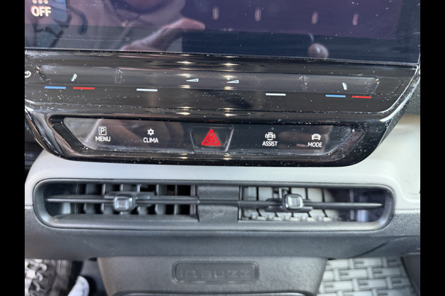 Volkswagen ID. Buzz Cargo Business 77 kWh 204 PK WLTP 408 SOH 99% Achteruitrijcamera/CarPlay/Stoelverwarming