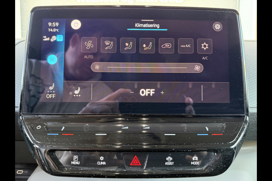 Volkswagen ID. Buzz Cargo Business 77 kWh 204 PK WLTP 408 SOH 99% Achteruitrijcamera/CarPlay/Stoelverwarming