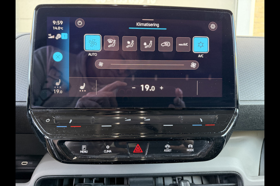Volkswagen ID. Buzz Cargo Business 77 kWh 204 PK WLTP 408 SOH 99% Achteruitrijcamera/CarPlay/Stoelverwarming
