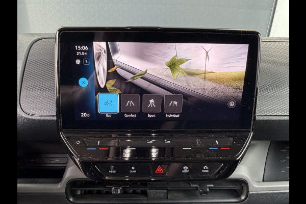 Volkswagen ID. Buzz Cargo Business 77 kWh 204 PK WLTP 408 SOH 99% Achteruitrijcamera/CarPlay/Stoelverwarming