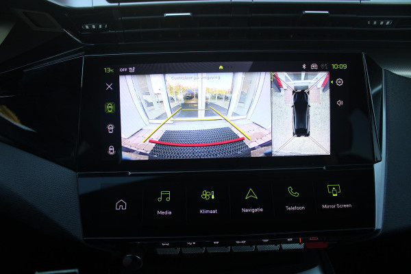 Peugeot 408 1.2 Hybrid 145PK AUTOMAAT GT | 360° CAMERA | ELEKTRISCH VERSTELBARE BESTUURDERSSTOEL MET GEHEUGEN EN VERSTELBARE ZITVERLENGER | STOEL VERWARMING | STUURVERWARMING | LEDER / ALCANTARA | DODEHOEK DETECTIE | KEYLESS ENTRY/START | ADAPTIVE CRUISE CONTROL | NAVIGATIE | DRAADLOZE APPLE CARPLAY/ANDROID AUTO | PARKEERSENSOREN VOOR + ACHTER | LED MATRIX KOPLAMPEN | 19" LICHTMETALEN VELGEN | ELEKTRISCH BEDIENBARE ACHTERKLEP | CLIMATE CONTROL | STUUR VERWARMING |