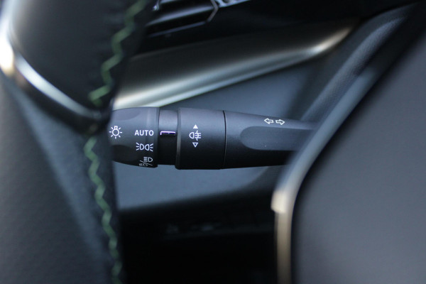 Peugeot 408 1.2 Hybrid 145PK AUTOMAAT GT | 360° CAMERA | ELEKTRISCH VERSTELBARE BESTUURDERSSTOEL MET GEHEUGEN EN VERSTELBARE ZITVERLENGER | STOEL VERWARMING | STUURVERWARMING | LEDER / ALCANTARA | DODEHOEK DETECTIE | KEYLESS ENTRY/START | ADAPTIVE CRUISE CONTROL | NAVIGATIE | DRAADLOZE APPLE CARPLAY/ANDROID AUTO | PARKEERSENSOREN VOOR + ACHTER | LED MATRIX KOPLAMPEN | 19" LICHTMETALEN VELGEN | ELEKTRISCH BEDIENBARE ACHTERKLEP | CLIMATE CONTROL | STUUR VERWARMING |